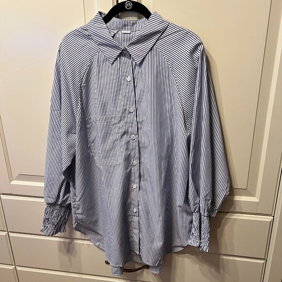 Blue & White Oversized Pinstriped Smocked Button-Up Shirt (XL / 1X) SO PRETTY! - Picture 8 of 14